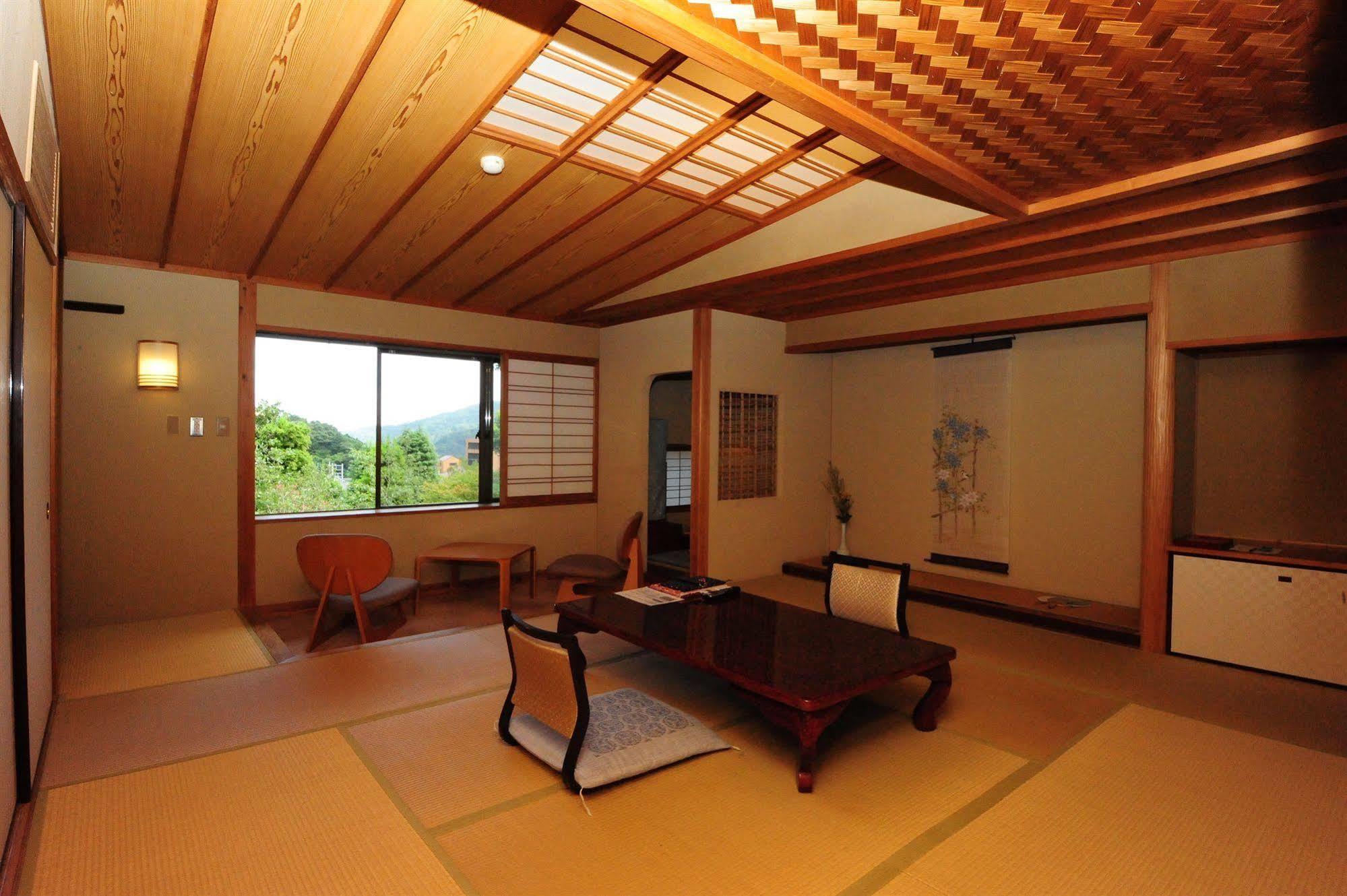 Kaiseki Ryokan Ashikari Югавара Экстерьер фото